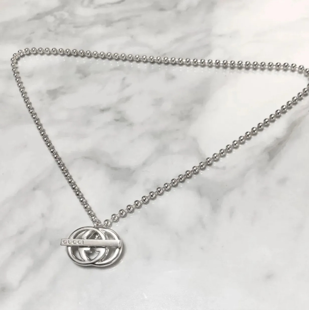 - RARE- Gucci Luxury Necklace Double G statement signature ✨️ logo!! 16 in… - Picture 3 of 4